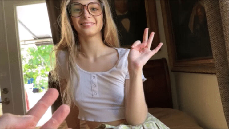 [FamilyTherapy] - Little Molly's POV Cumshot Fun - Molly Little (Molly Little)