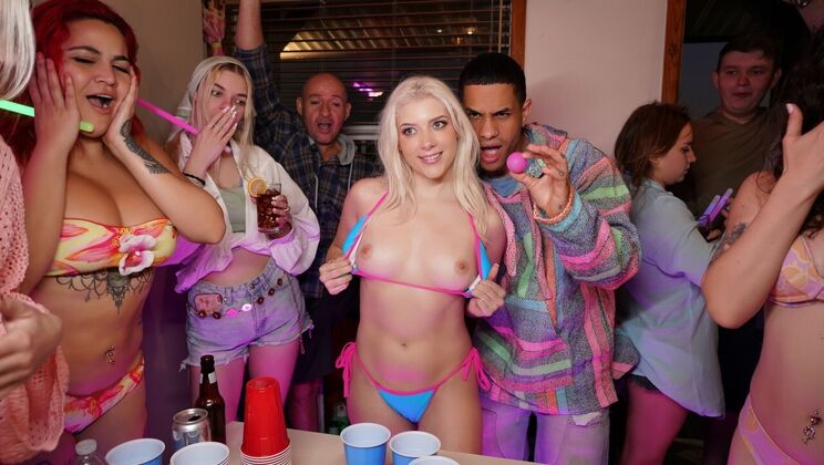 Swampy Blowjob Bliss • epic viral • FapNest